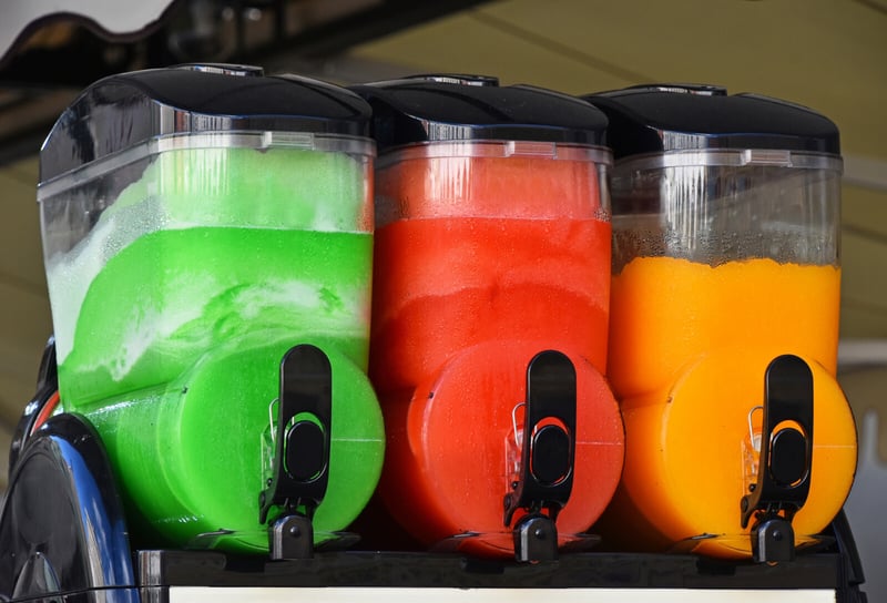 frozen-beverage-machine-green-red-yellow@2x